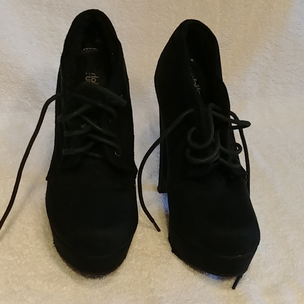 Suede inside had fur